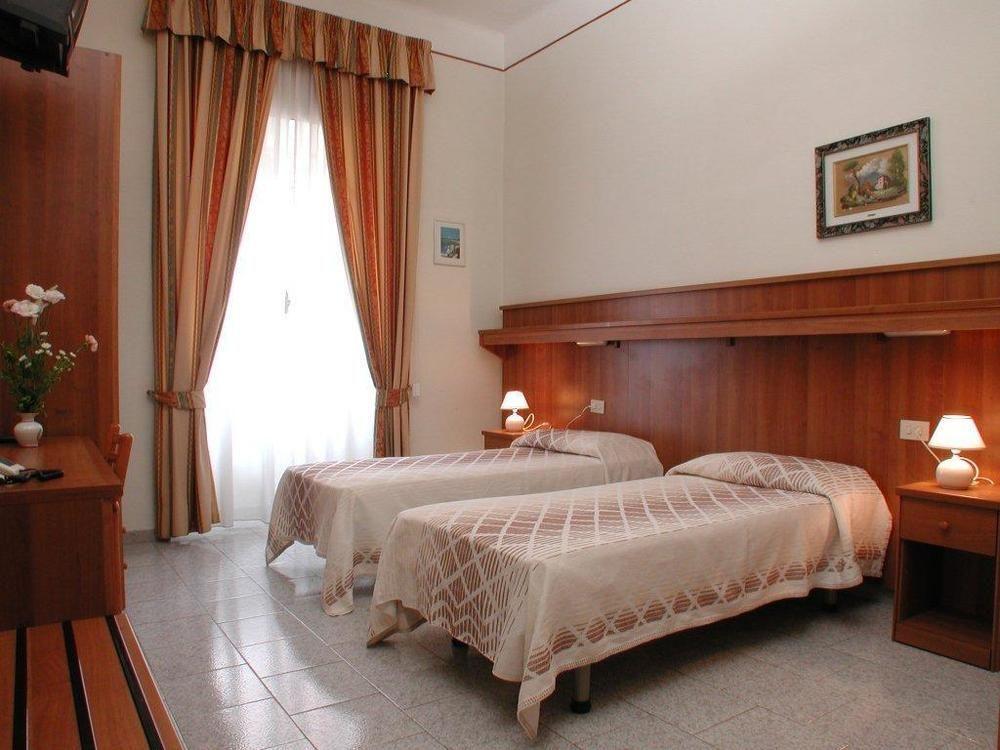 Hotel Altavilla 9 Rom Exterior foto